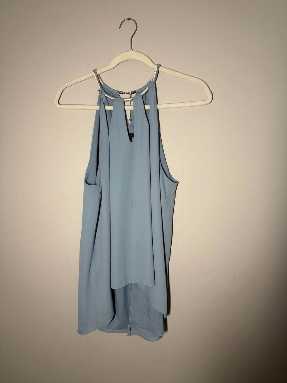 BCBGMAXAZRIA Light Blue Halter Neck Keyhole High-Low Top Size M